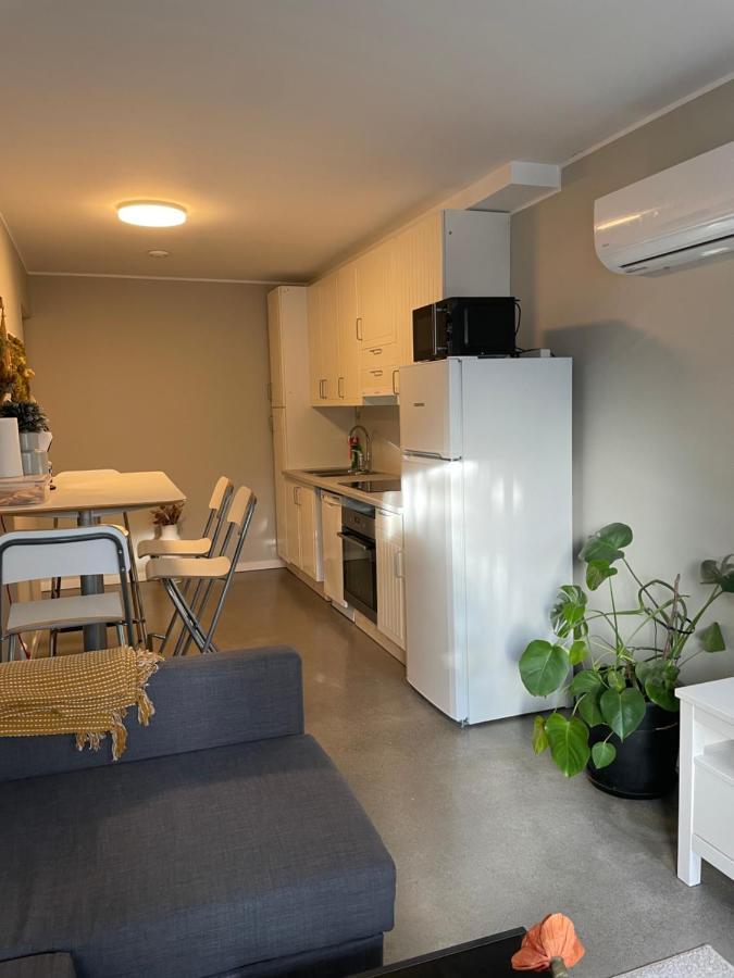 Ny Hybel leilighet med eget bad og egen inngang Moss Eksteriør bilde